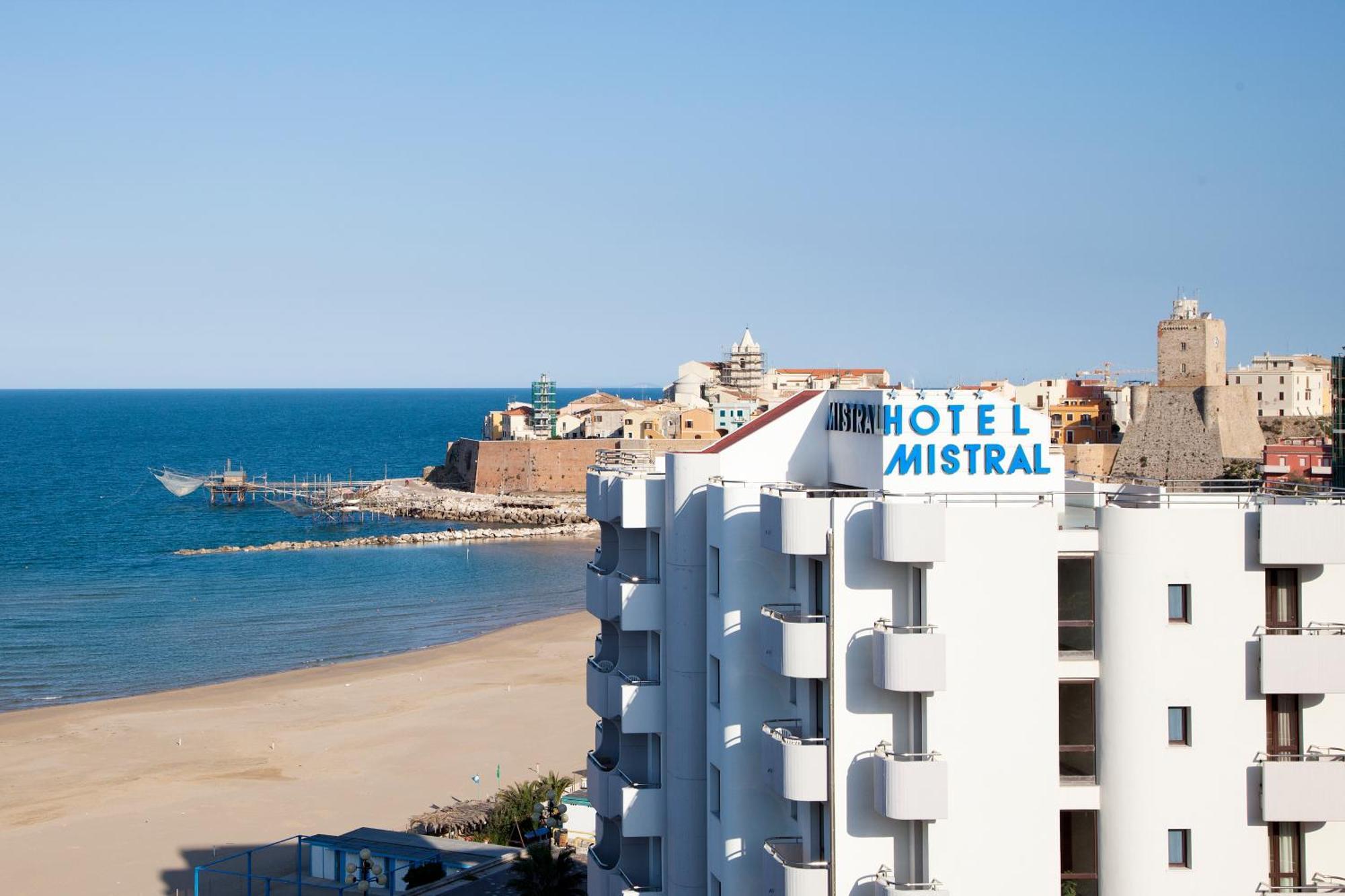Hotel Mistral Termoli Exterior photo
